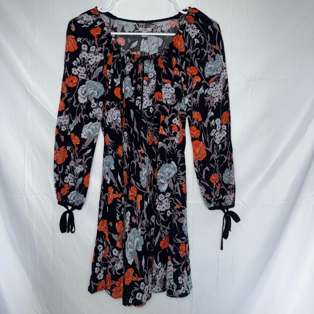 Ecote Dress